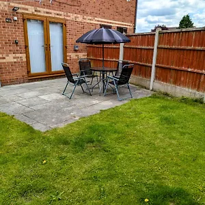 2br-dean House-kitchen-dog Friendly-parking-fast Wifi Holiday home