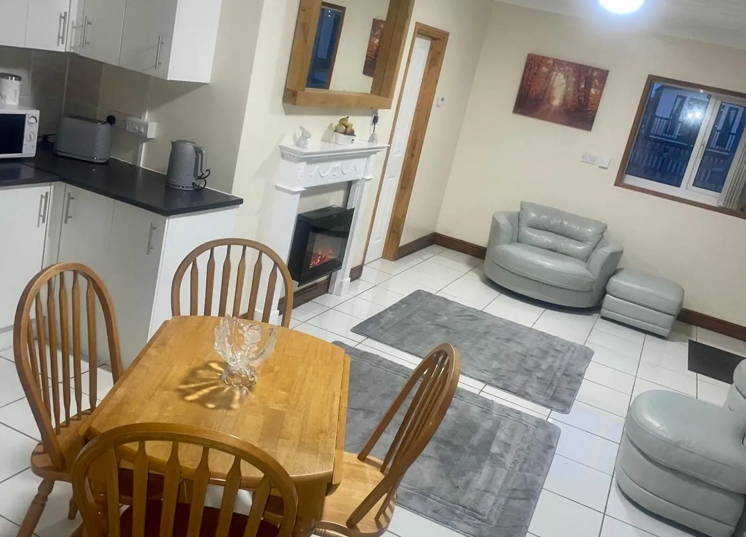Beautiful 3-Bed Bungalow In Bawtry Doncaster 0*,